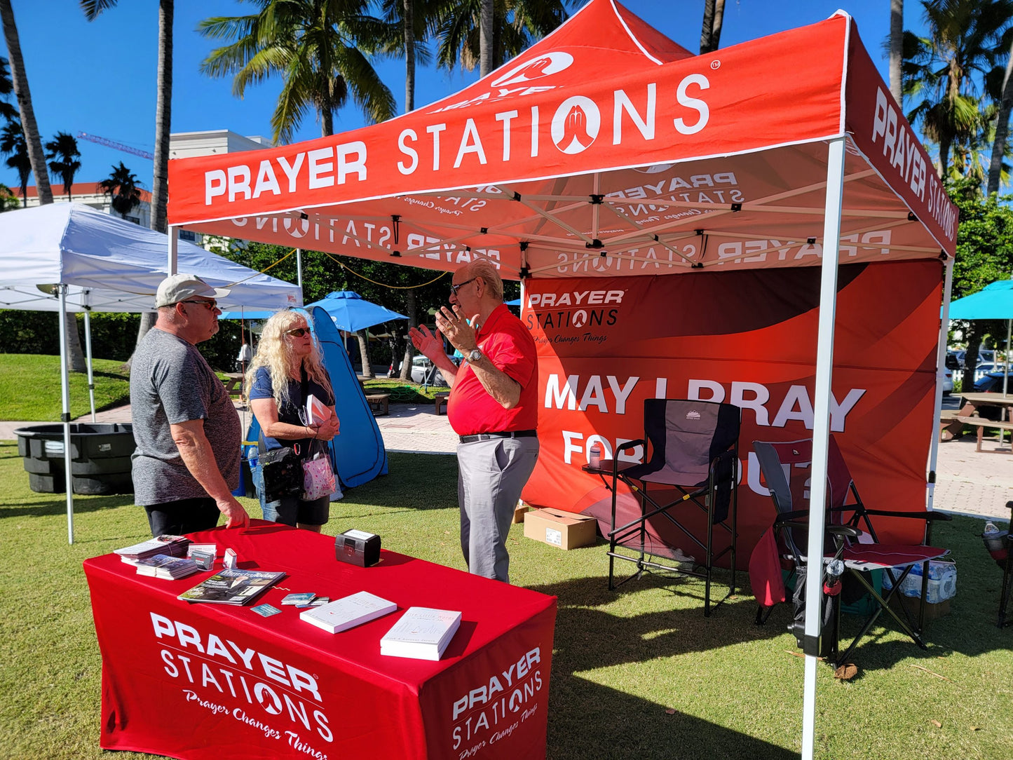 PRAYER STATION® TENT w/ BACK WALL, TABLE & TABLE COVER